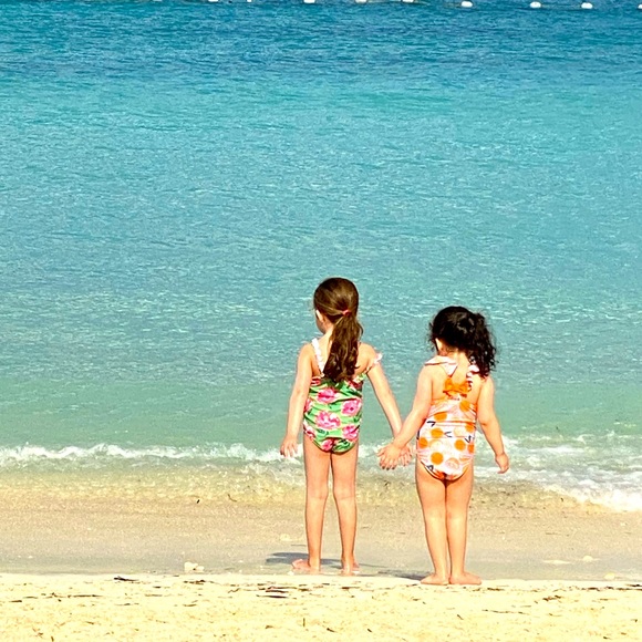 Melissa- mom to 2 girls - Picture 1 of 1